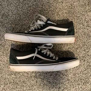 Low top vans size 11